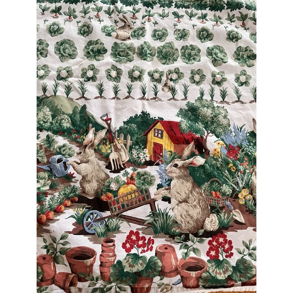 Wilton‎ Court Bunny Garden Easter 50x64